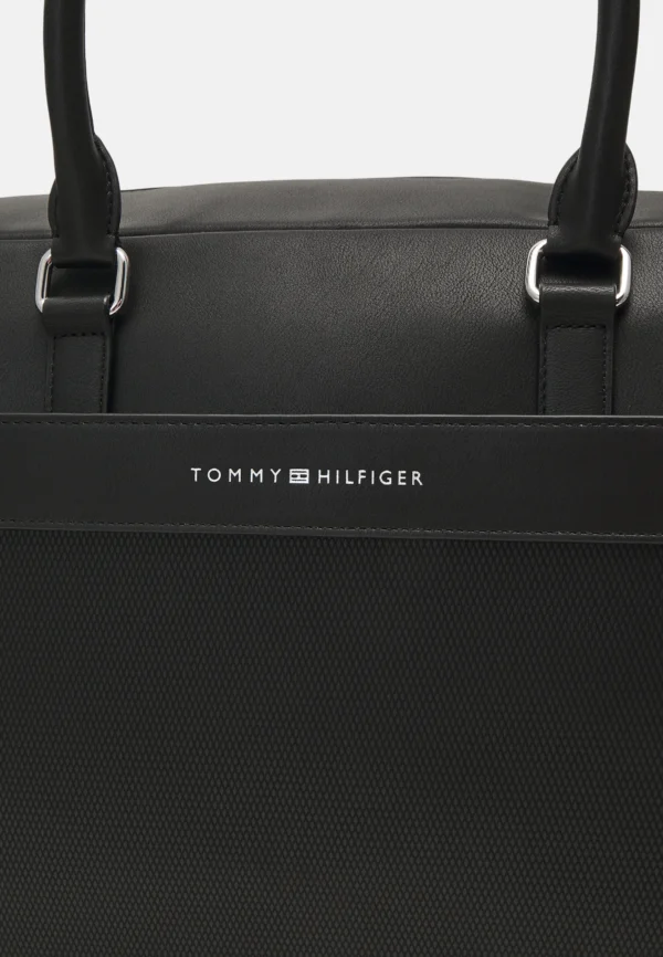 Tommy Hilfiger - TEXTURE DUFFLE UNISEX Táska - Image 2